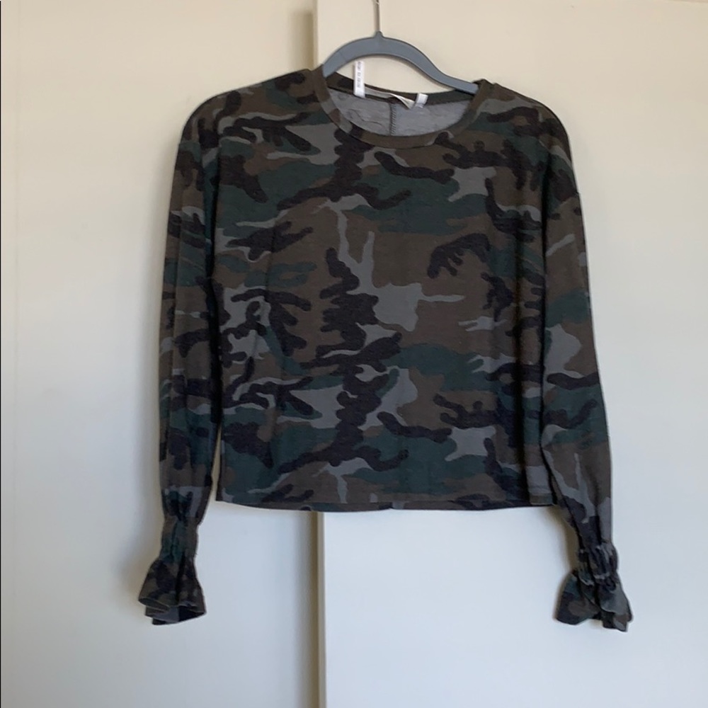 Size small crop top